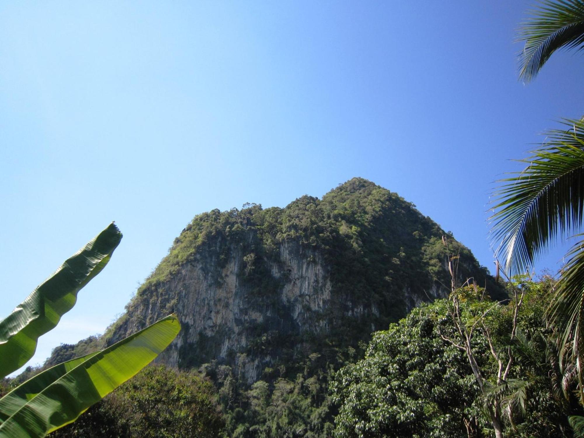 Phanom Bencha Mountain Resort Krabi town Exterior foto