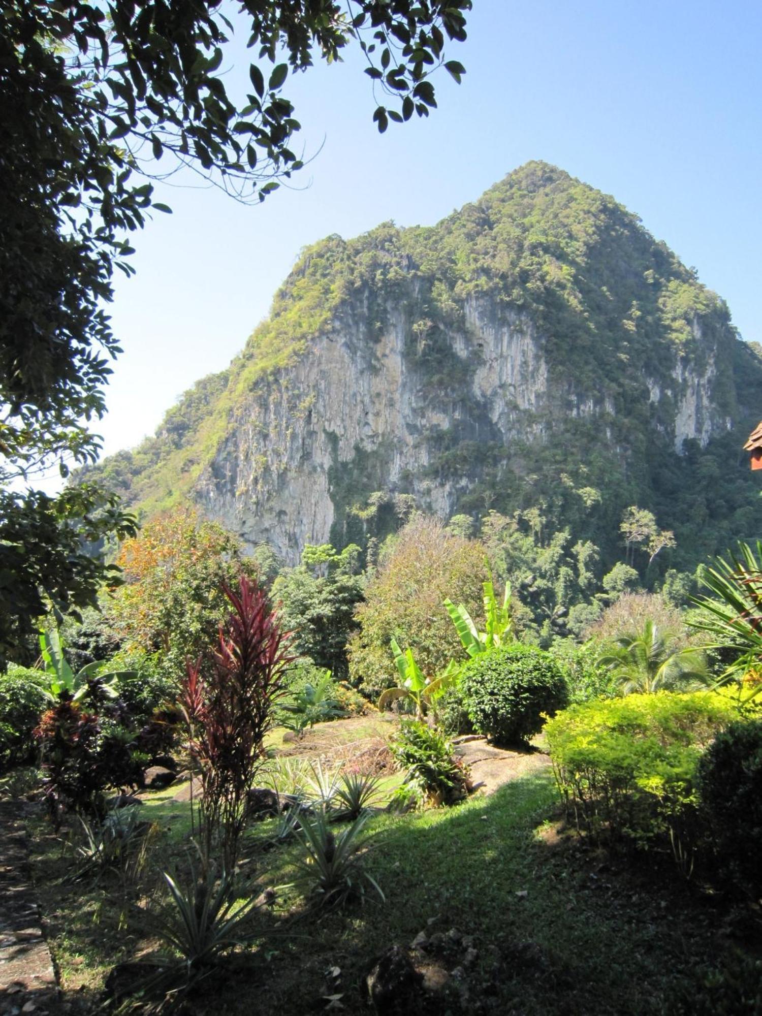 Phanom Bencha Mountain Resort Krabi town Exterior foto